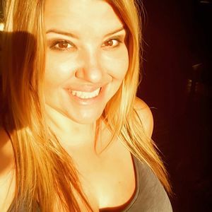 Meet your Posher, April